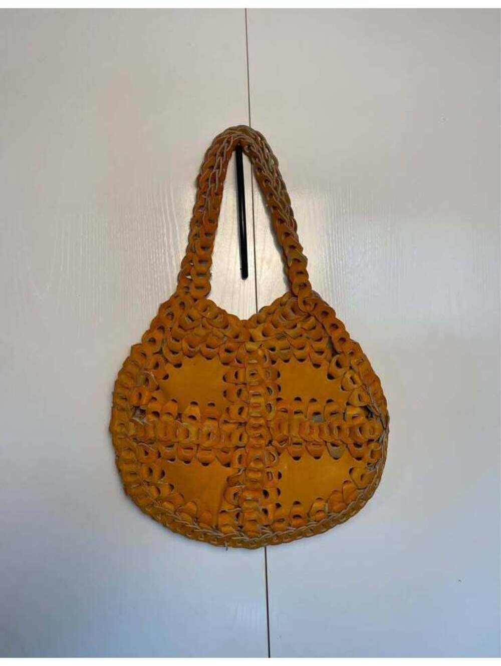 1970s Vintage Interlocked Leather Loop Shoulder Bag